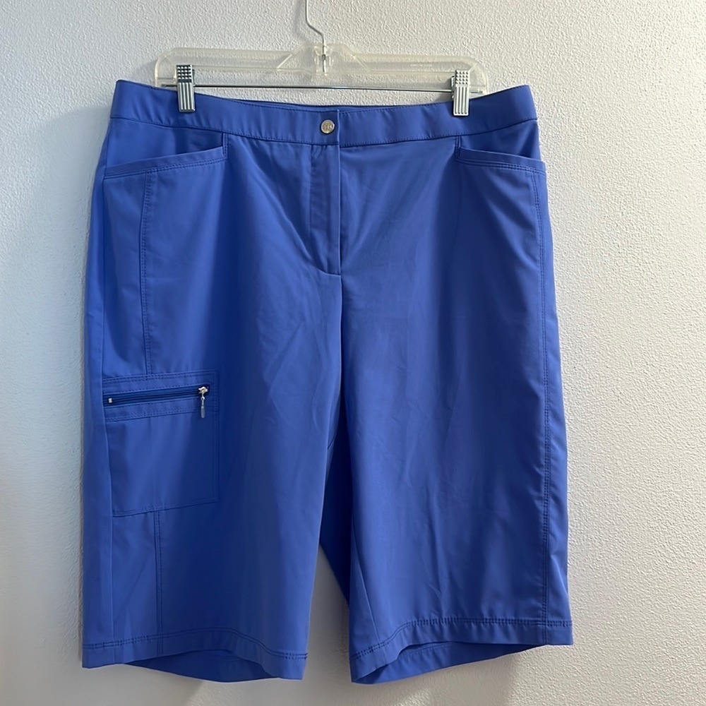 Chico's Zenergy Blue Golf Pants size 2.5 (medium)